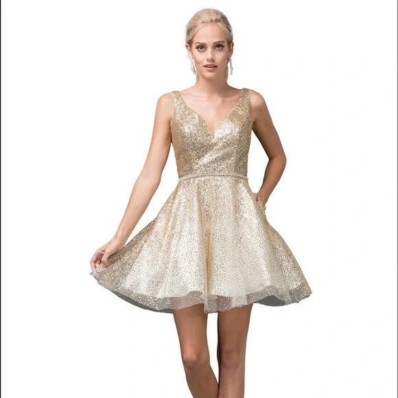 Dancing Queen Juniors' Embellished Mesh-Overlay Fit & Flare Dress - Gold M